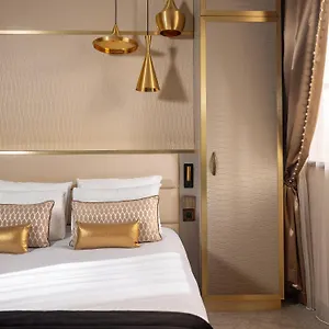 Niepce Hôtel, Curio Collection By Hilton Hotel