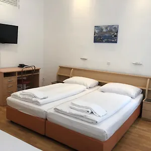Vera 2* Wiedeń